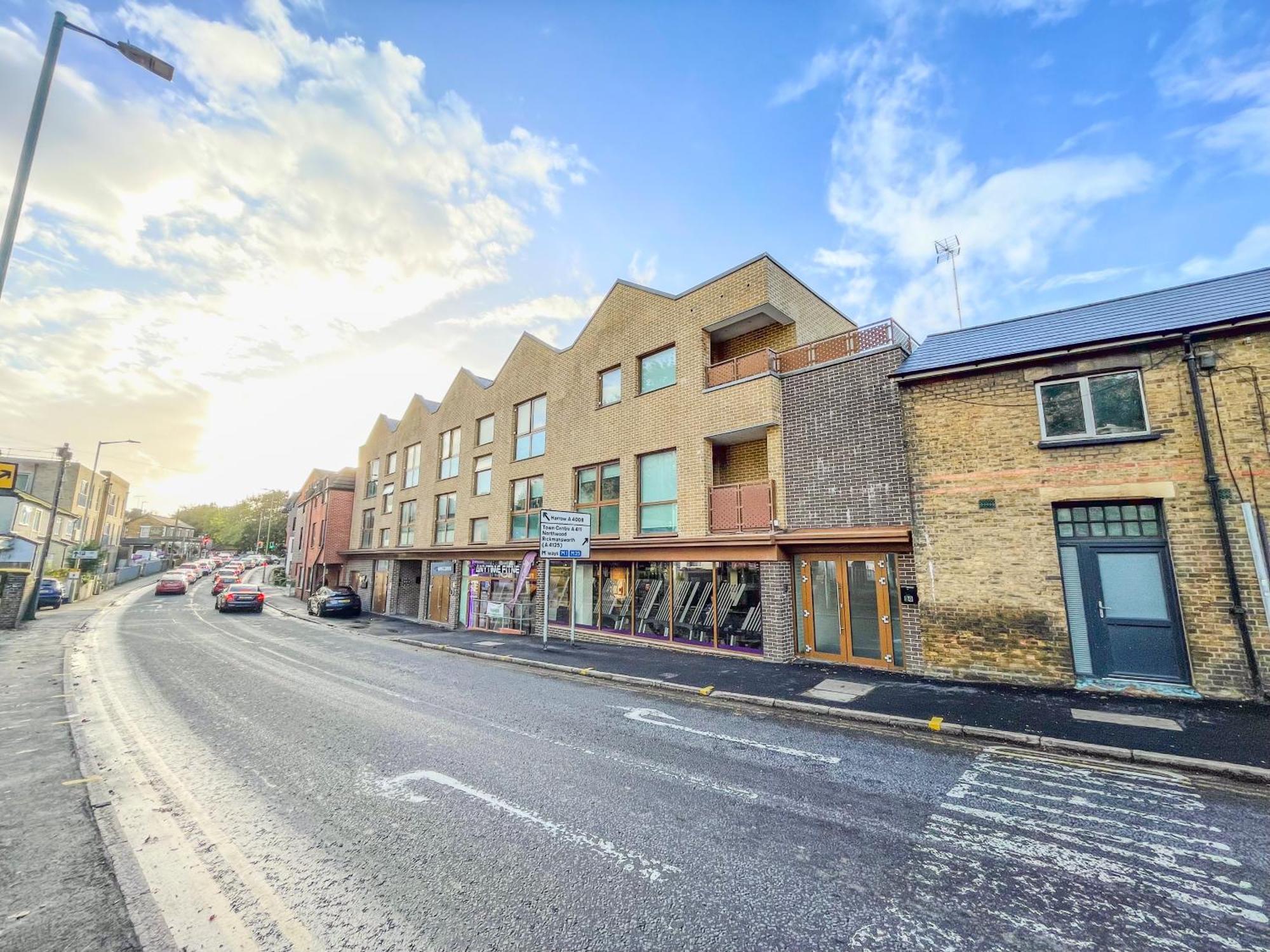Ideal Family & Business Stay! 2 Min To Station, 10 Min To Harry Potter, 30 Min To London Euston & Free Parking! Watford  Zewnętrze zdjęcie