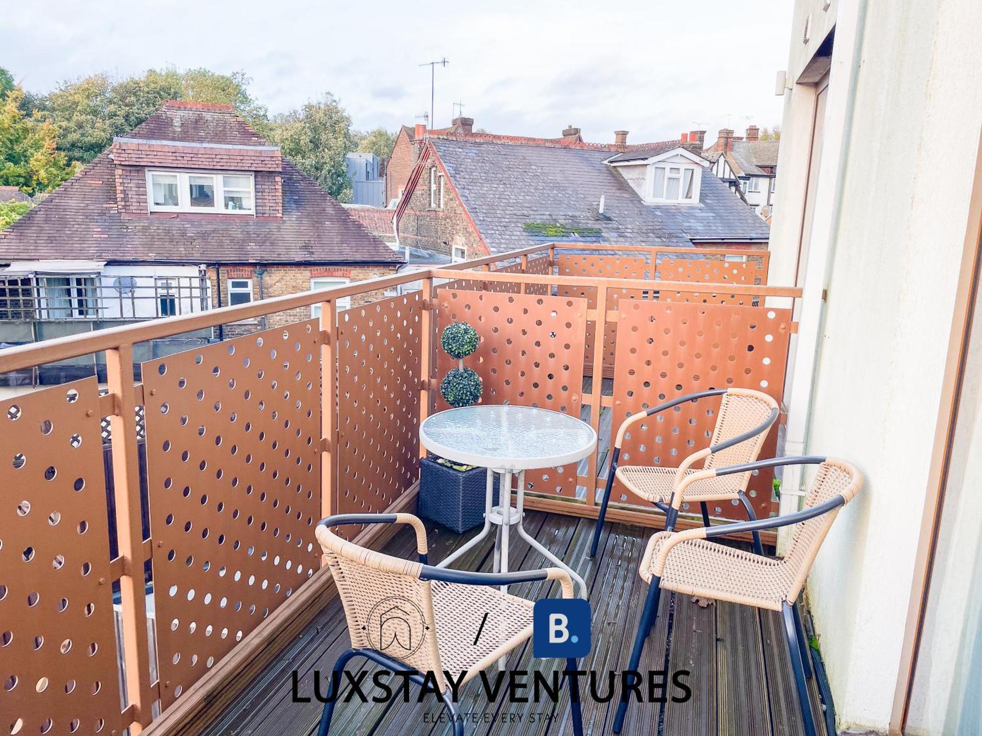 Ideal Family & Business Stay! 2 Min To Station, 10 Min To Harry Potter, 30 Min To London Euston & Free Parking! Watford  Zewnętrze zdjęcie